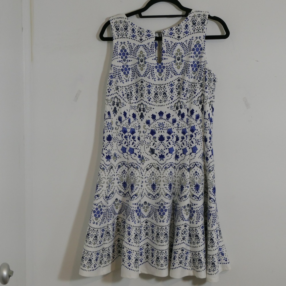 Danny and Nicole Women Dress 12P Blue White Floral Fit and Flare Boho Brunch
